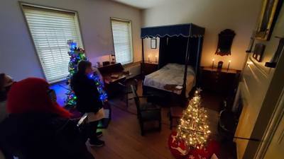 Our stay for the weekend was in a little town called Odessa, DE. Our cute bed and breakfast, Miller-Dunham House (https: